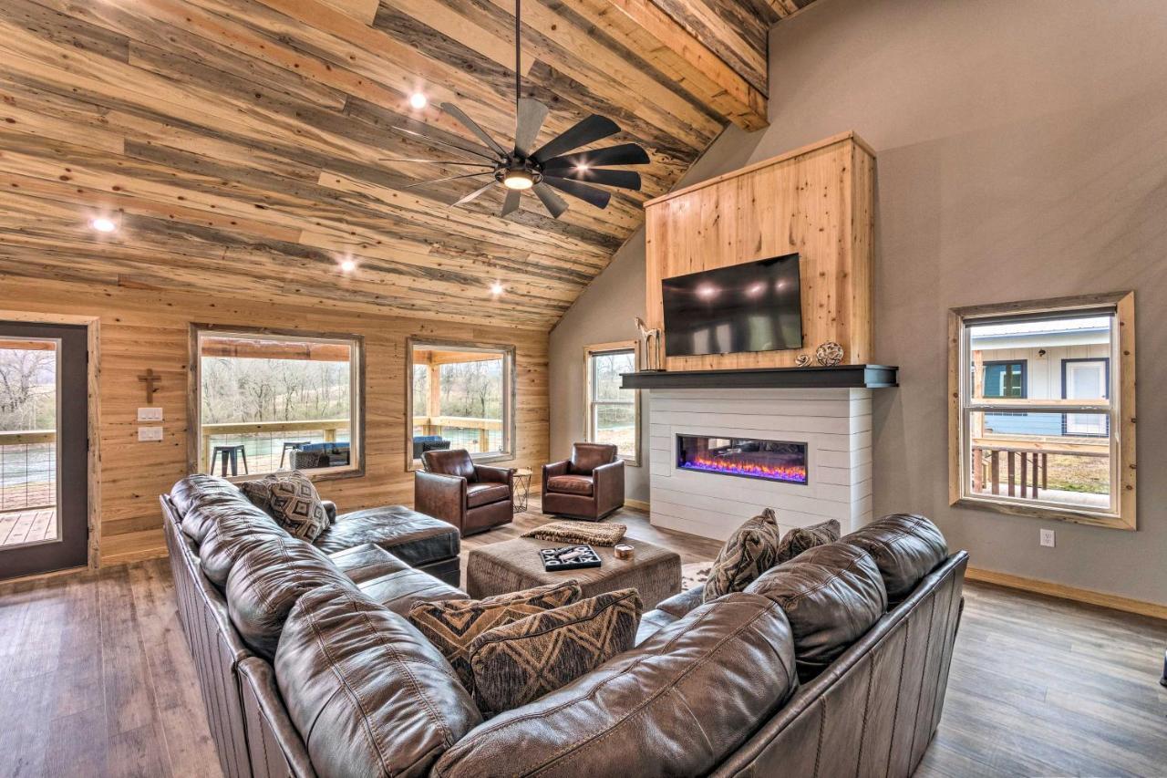 Upscale Riverfront Home With Beach And Fire Pit! Glenwood Экстерьер фото